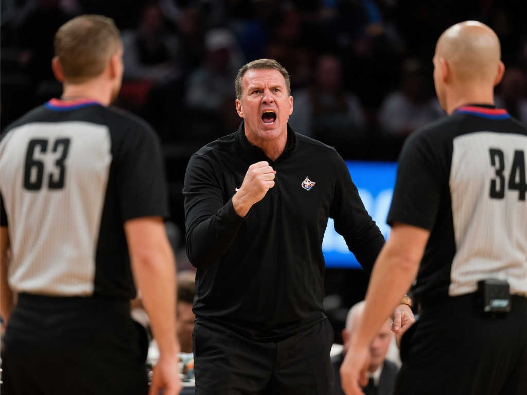 在每年的足 在每年的足